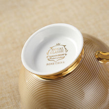 Load image into Gallery viewer, Retro-style Teacup
