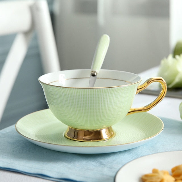 Retro-style Teacup